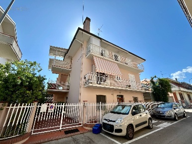 Foto Appartamento in Via Campania, Grottammare Centro di 162 m² in vendita