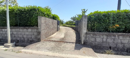 Foto Villa singola a San Lorenzello di 460 m² con 14 locali in vendita