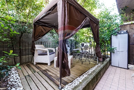 Foto Appartamento in Via Primo Maggio, Trezzano Rosa di 36 m² con 1 locali