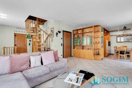 Foto Appartamento in Via Veneto, Sesto San Giovanni Centro di 141 m²