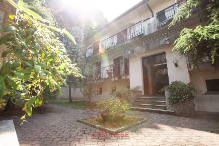 Foto Appartamento in Fiume, Casorezzo di 103 m² con 3 locali in vendita