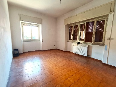 Foto Appartamento a Massa in vendita