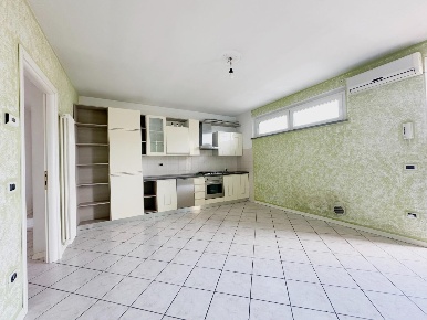 Foto Appartamento a Porcari Centro di 85 m² con 4 locali in vendita