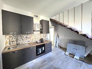 Foto Attico a Poggibonsi Centro di 152 m² con 9 locali in vendita
