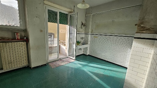 Foto Appartamento a Ancona Cardeto di 130 m² con 8 locali in vendita