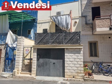 Foto Appartamento in VIA MAZZINI 32, Trinitapoli di 106 m² con 3 locali