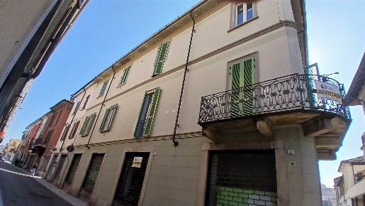 Foto Appartamento a Mortara Centro di 80 m² con 3 locali in affitto