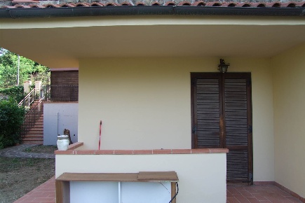 Foto Appartamento a Londa Centro di 70 m² con 5 locali in vendita