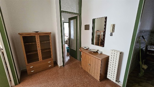 Foto Appartamento a Ancona Pietralacroce di 112 m² con 6 locali in affitto