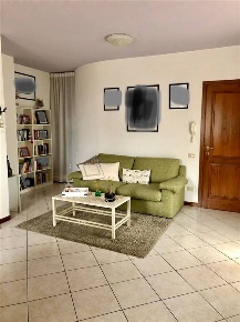 Foto Appartamento a San Gimignano di 75 m² con 3 locali in affitto