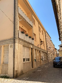 Foto Appartamento in via De Petrucci, Fano Centro Storico di 112 m²