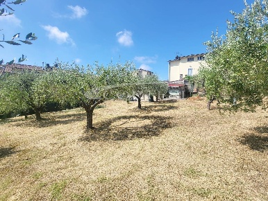 Foto Terreno residenziale a Perugia di 600 m² in vendita