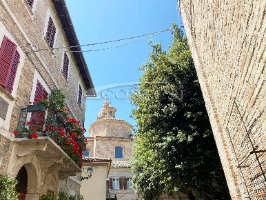 Foto Appartamento a Corinaldo di 180 m² con 11 locali in vendita