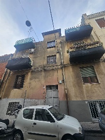 Foto Appartamento in Via Salvo D'acquisto  58, Catania di 185 m² in vendita