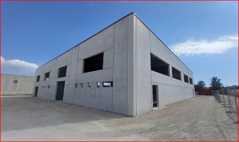 Foto Capannone industriale a San Vitaliano Cis di 1300 m² con 1 locali