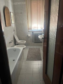 Foto Appartamento in -, Modena Viali di 130 m² con 3 locali in vendita
