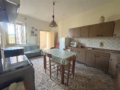 Foto Appartamento a Castiglione del Lago di 80 m² con 5 locali in vendita