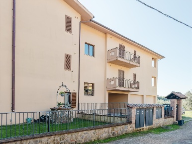 Foto Appartamento in Via Don Nazzareno Tabarrini 12, Centro di 90 m²