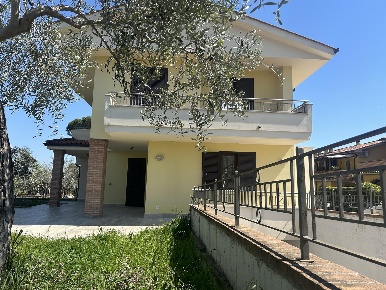 Foto Appartamento a Castiglione del Lago di 125 m² in vendita