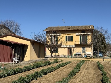 Foto Casa indipendente in Via Nuova 24, Tuoro sul Trasimeno Borghetto