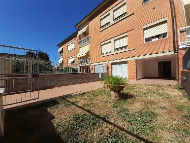 Foto Villa bifamiliare a Pontedera Villaggi, Bellaria di 147 m² in vendita