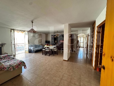 Foto Appartamento in Via Cesare Battisti 178, Alba Adriatica di 100 m²