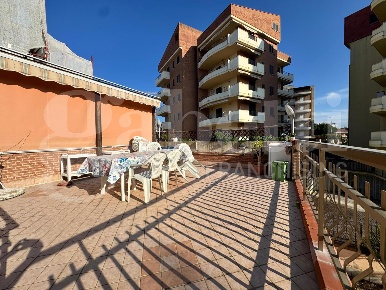 Foto Appartamento in Via Cesare Battisti 174, Alba Adriatica di 100 m²
