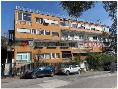 Foto Appartamento in trionfale, Roma Medaglie d'Oro di 300 m² con 10 locali