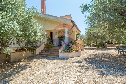 Foto Villa singola in Traversa la Marchesa, Siracusa Maeggio di 150 m²