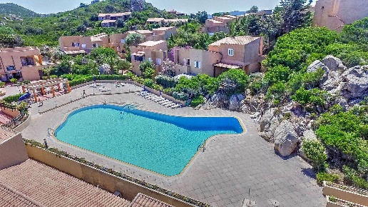 appartamento in vendita a Trinità d'Agultu e Vignola in zona Costa Paradiso