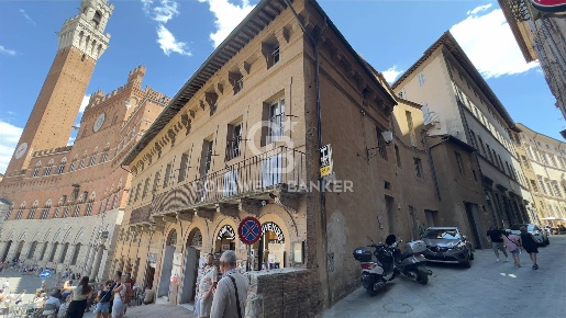 Foto Appartamento in Via Casato di Sotto, Siena Piazza del Campo - Duprè