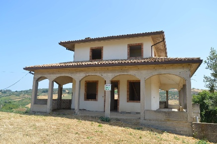Foto Casa indipendente in Via Pozzo di Ciocio, Vasto di 200 m² con 5 locali