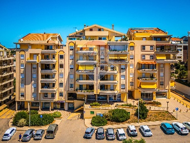 Foto Appartamento in Via Carlo Felice, Sassari Carbonazzi - Acquedotto
