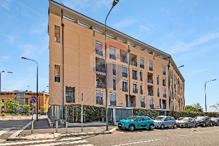 Foto Attico in Via Gargano, Milano Corvetto di 130 m² con 3 locali