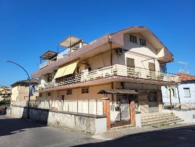 Foto Appartamento in VIA DELL'INDUSTRIA, Colleferro Centro di 100 m²