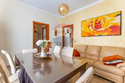 Foto Appartamento in via cosimo turi, Polignano a Mare Centro di 75 m²