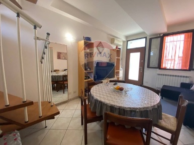 Foto Appartamento in Via Cantalupo, Monza Cederna di 50 m² con 2 locali