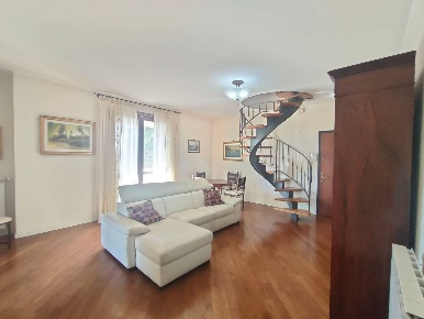 Foto Appartamento in Via della Caserma, Viterbo Santa Lucia - Paradiso