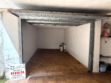 Foto Posti auto in Via Antonio Riccoboni 23, Rovigo Commenda, San Bortolo