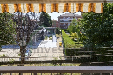 Foto Appartamento in Via Ginestre  12, Ciriè Centro di 80 m² con 4 locali