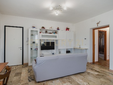Foto Appartamento in Via del Popolo 138/B, Capannori Centro di 130 m²