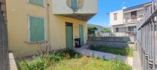 Foto Appartamento in Via toscana 40, Rovato Centro di 67 m² con 2 locali