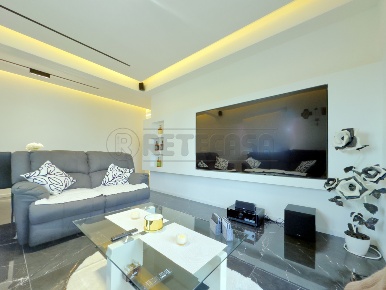 Foto Appartamento in Via Milazzo, Vicenza San Bortolo di 90 m² con 6 locali