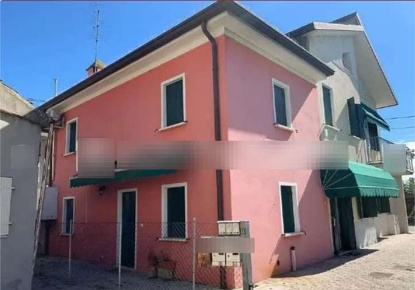 Foto Casa indipendente in Via Corso del Popolo, Trebaseleghe di 75 m²