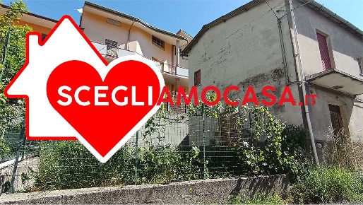 Foto Appartamento in Corso dei Bruzi, Vallefiorita di 360 m² con 13 locali