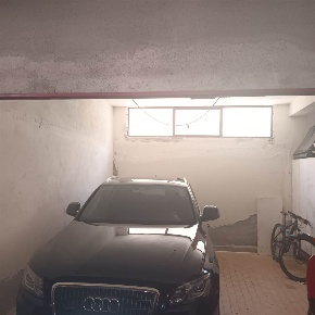 Foto Garage in via la farina 4, Riposto Centro di 41 m² con 1 locali