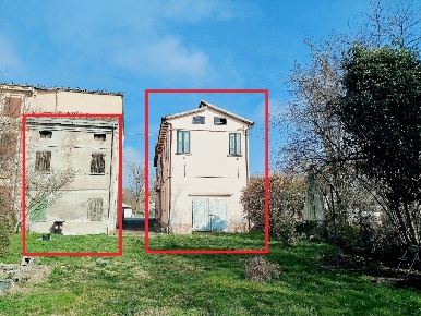 Foto Casa indipendente in Via Valli  600, Mirandola San Martino Spino