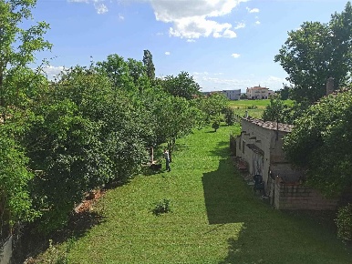 Foto Case semi ndipendenti a Mirandola San Martino Spino di 221 m²