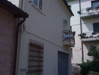 Foto Casa indipendente a Porto San Giorgio in vendita