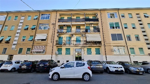 Foto Appartamento in via niccodemi 8, Livorno Sorgenti di 67 m² in vendita